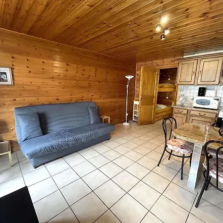 T2 Avec Balcon, Parking Et Coin Montagne A - Fr-1-330f-209 *